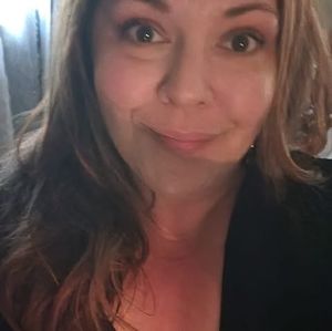 Meet your Posher, Stacy